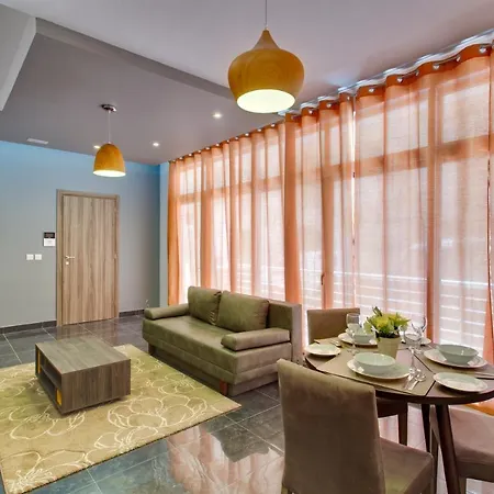 Chalet Apartments *