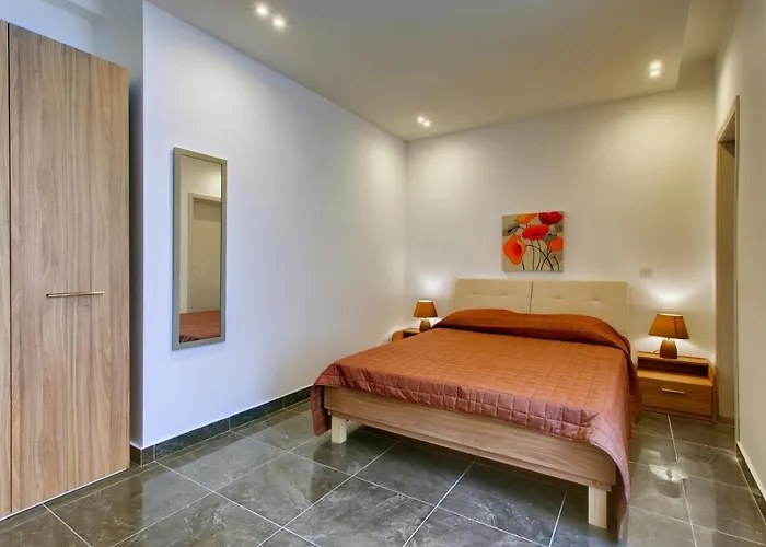 Chalet Apartments Sliema